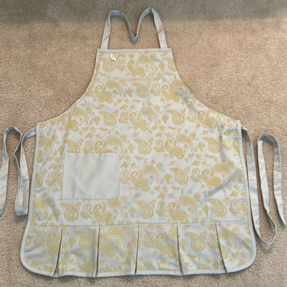 Pampered Chef Apron
